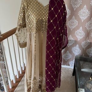 Brand new Indian salwar kameez